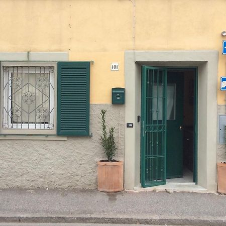 Appartement Casa Il Girasole à Livourne Extérieur photo