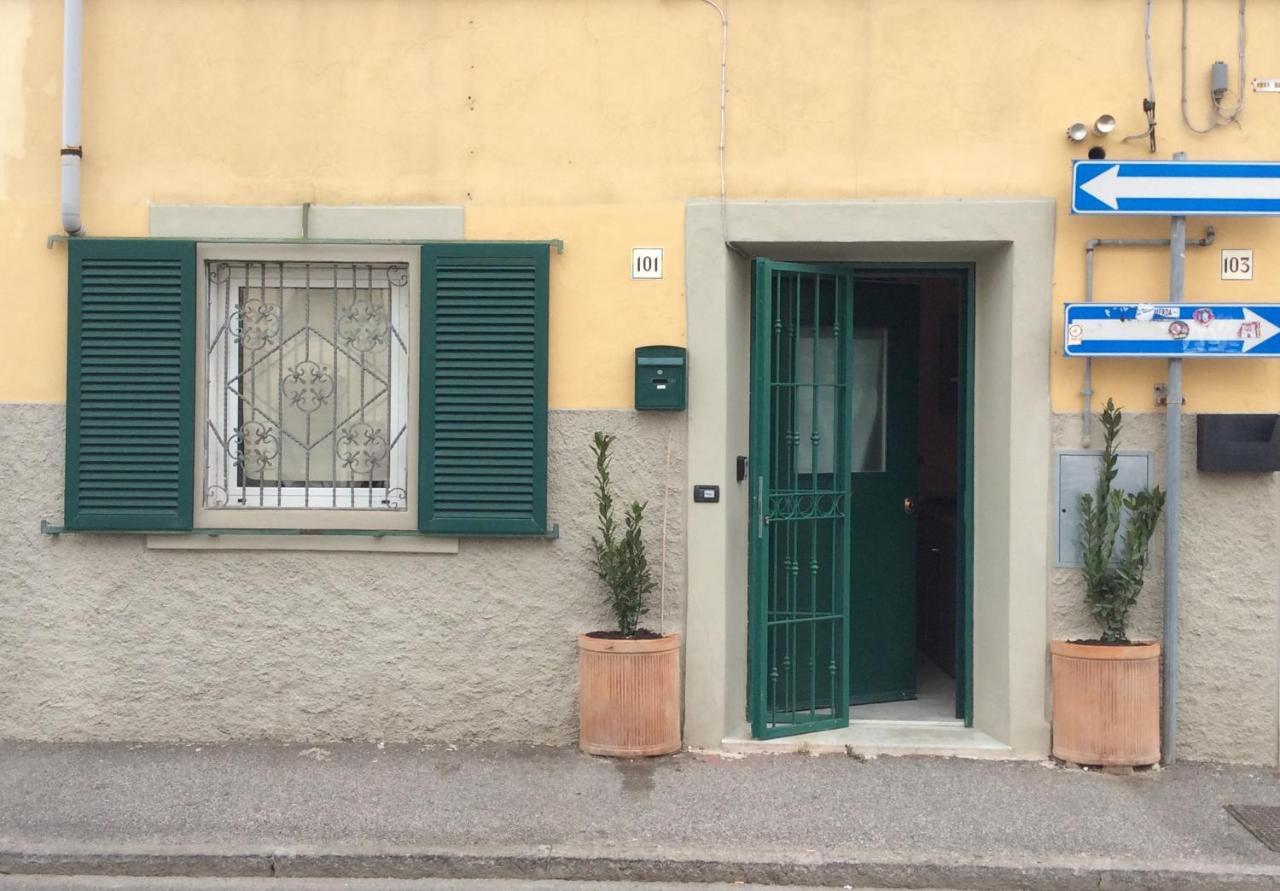 Appartement Casa Il Girasole à Livourne Extérieur photo